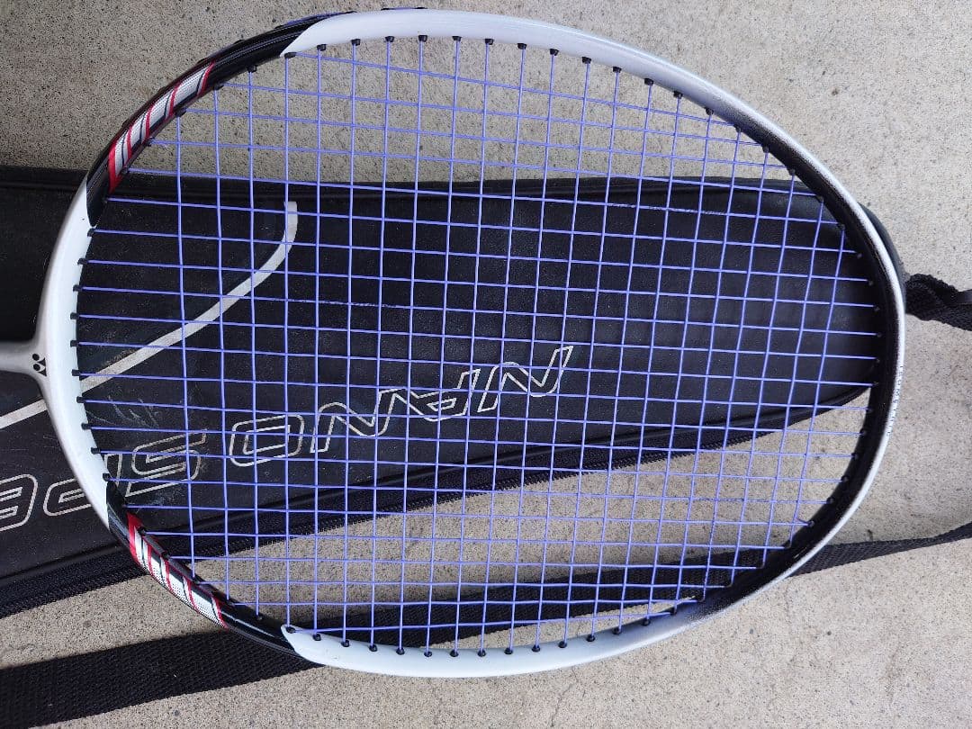 YONEX Nanoflare 200 バドミントンラケット