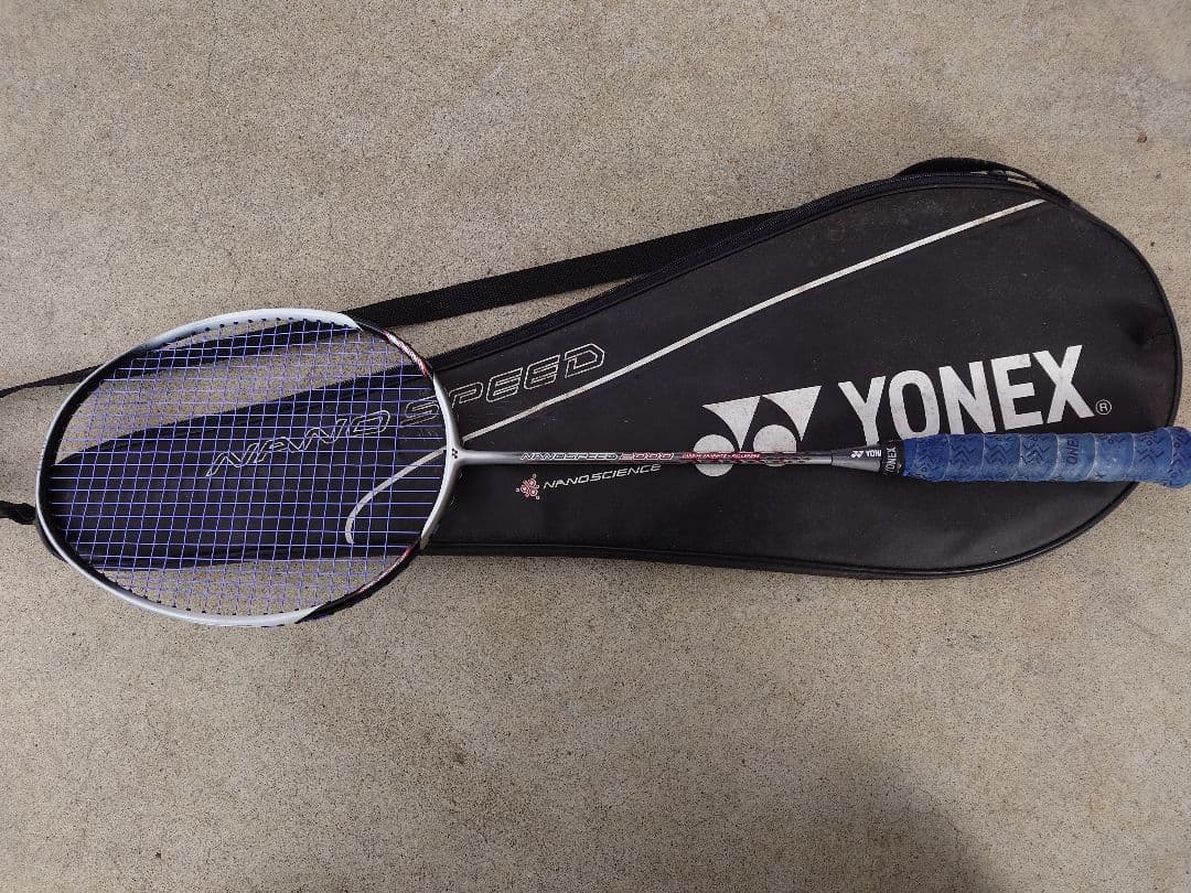 YONEX Nanoflare 200 バドミントンラケット