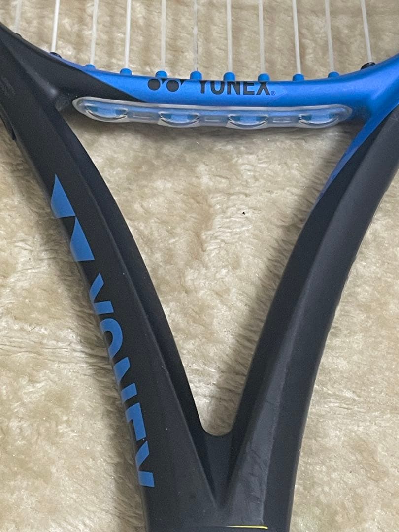YONEX EZONE 98 テニスラケット