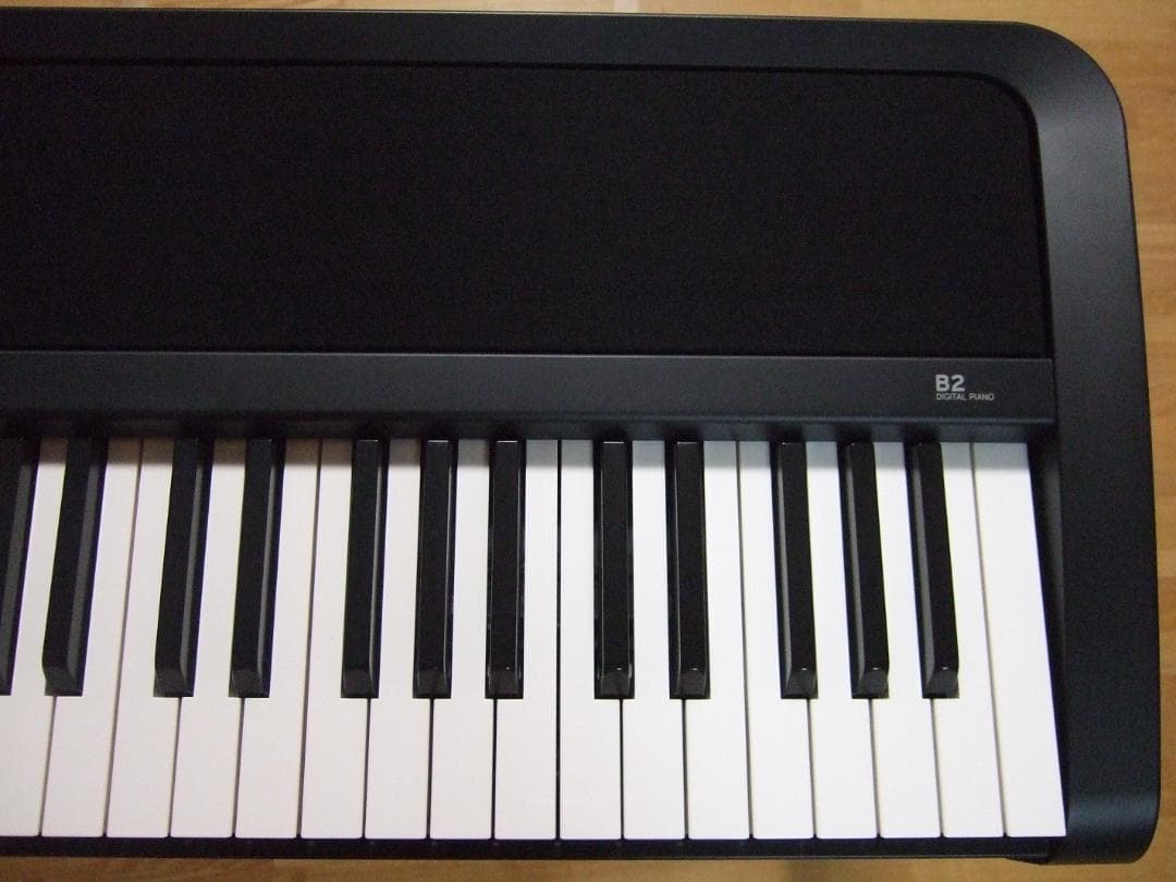 KORG B2-BK 電子ピアノ 88鍵 スタンド・ペダル・ヘッドホン付 送料込
