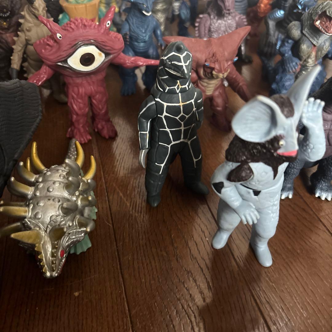 怪獣フィギュアセット 27体