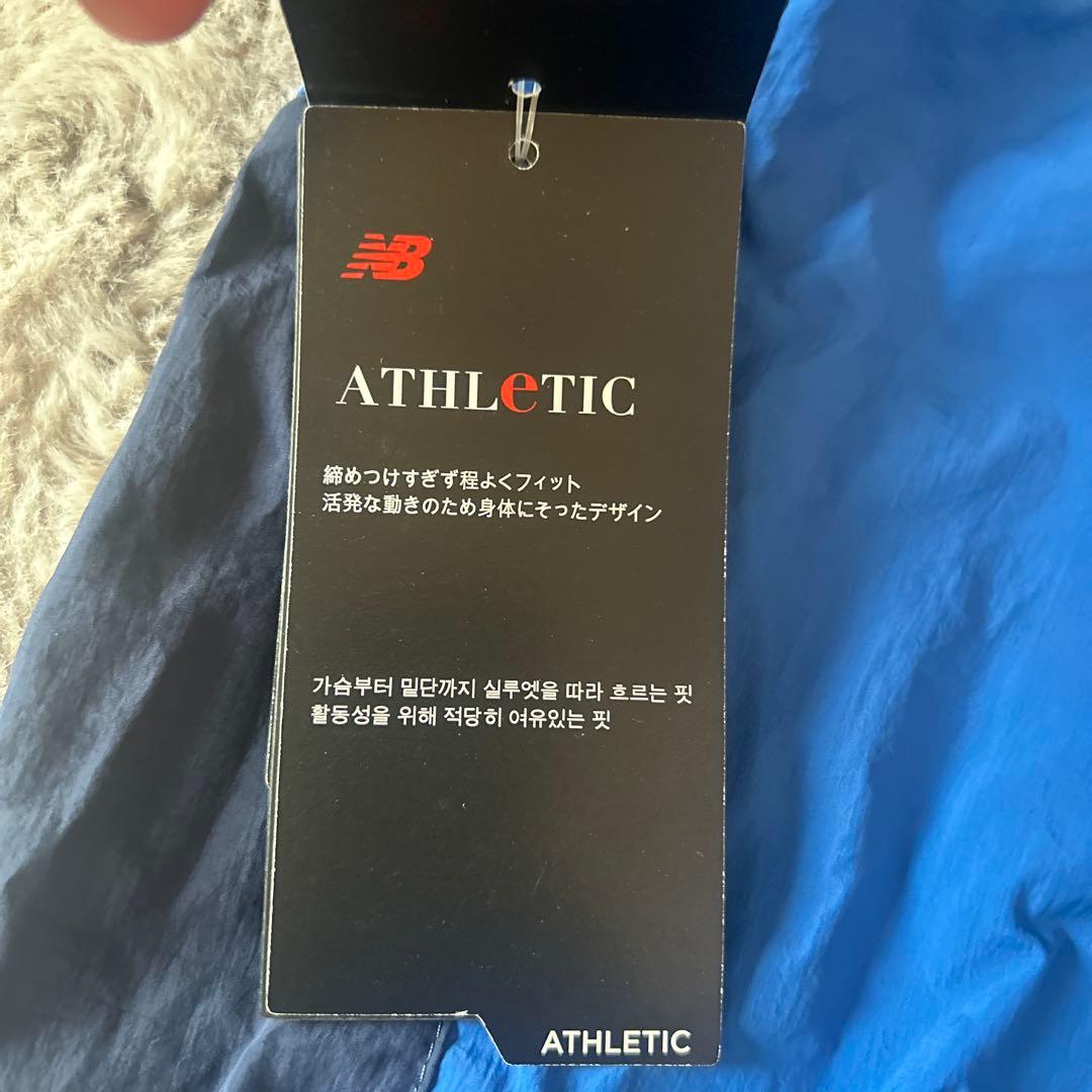 新品未使用タグ付き　new balance　ニューバランス　ウィンドブレーカー