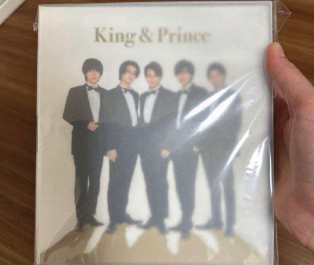 極美品！キンプリ歴代シングル・アルバムほぼコンプリート＆他グッズ318点