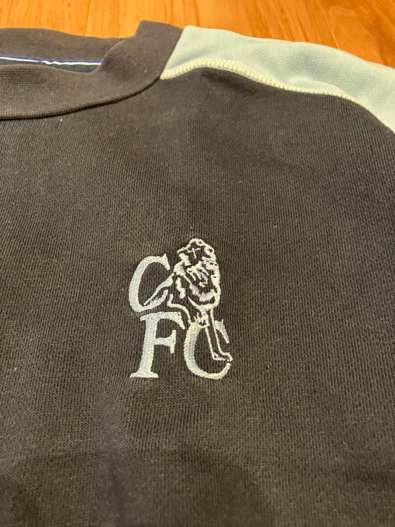 チェルシーFC UMBRO スウェット 古着 青 黒 刺繍
