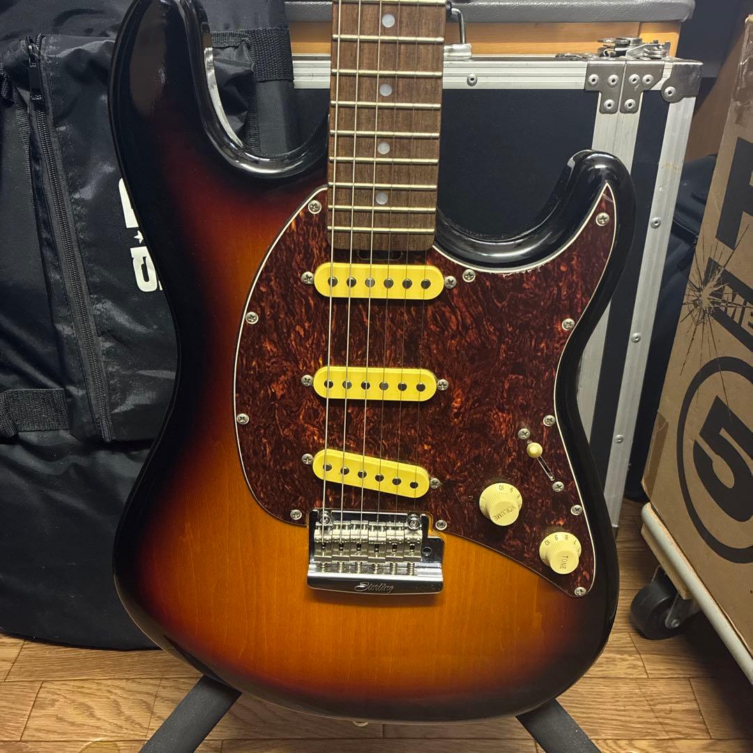 ギター Sterling by Music Man Cutlass CT50SSS