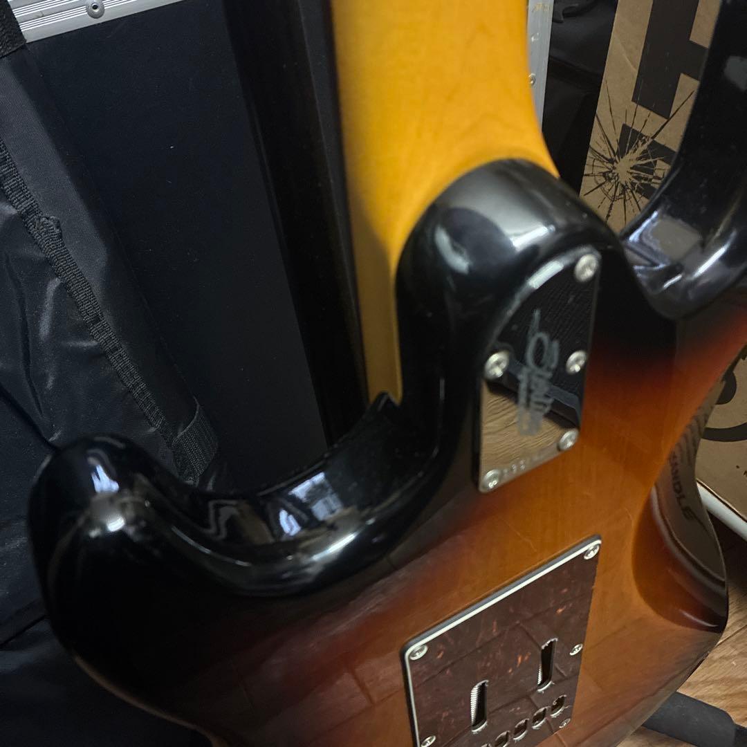 ギター Sterling by Music Man Cutlass CT50SSS