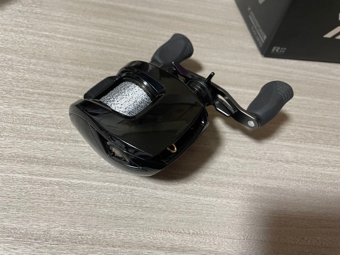リール Z2020SHL BLACK limited