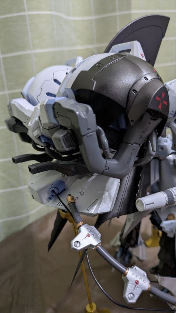レッドミラージュV3インフェルノナパーム 完成品