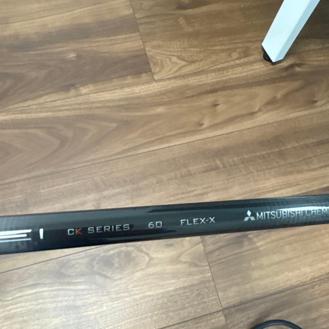 Titleist ホワイトキャディバッグ クラブ付き