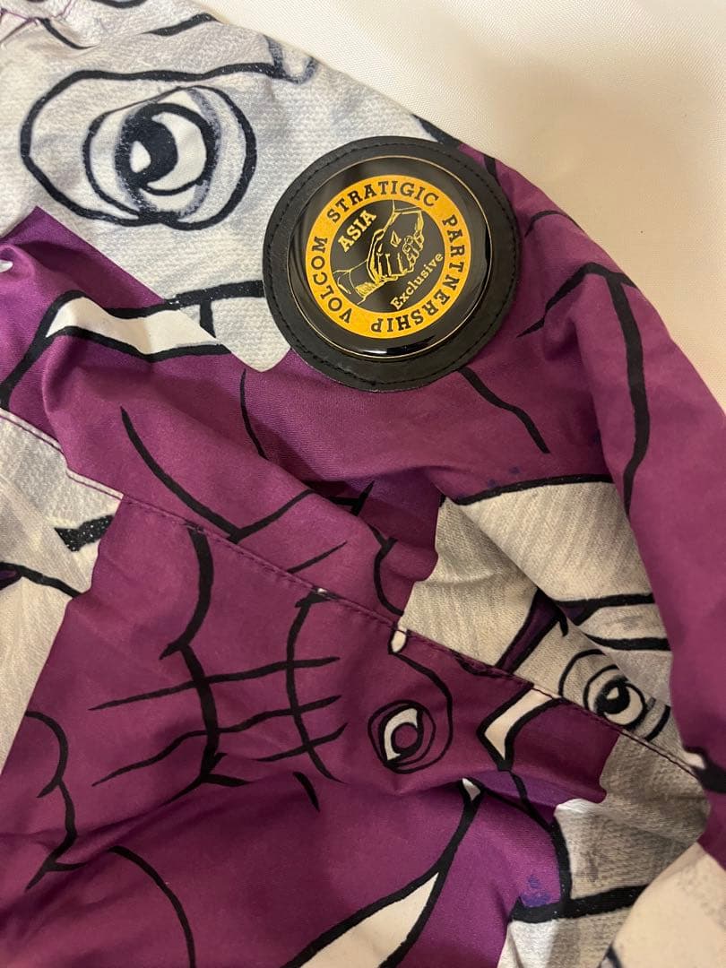 Volcom スノーウェア　Lサイズ
