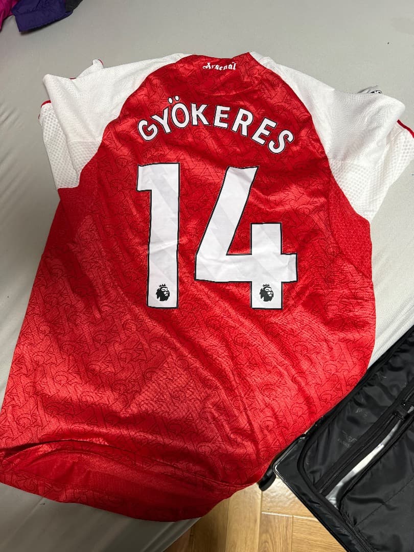 アーセナル ジャージ GYÖKERES 14