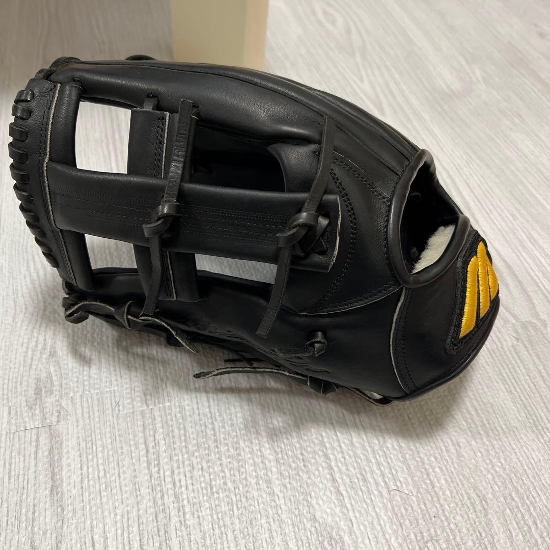 ミズノプロ　グローブ　Ｍマーク　新品