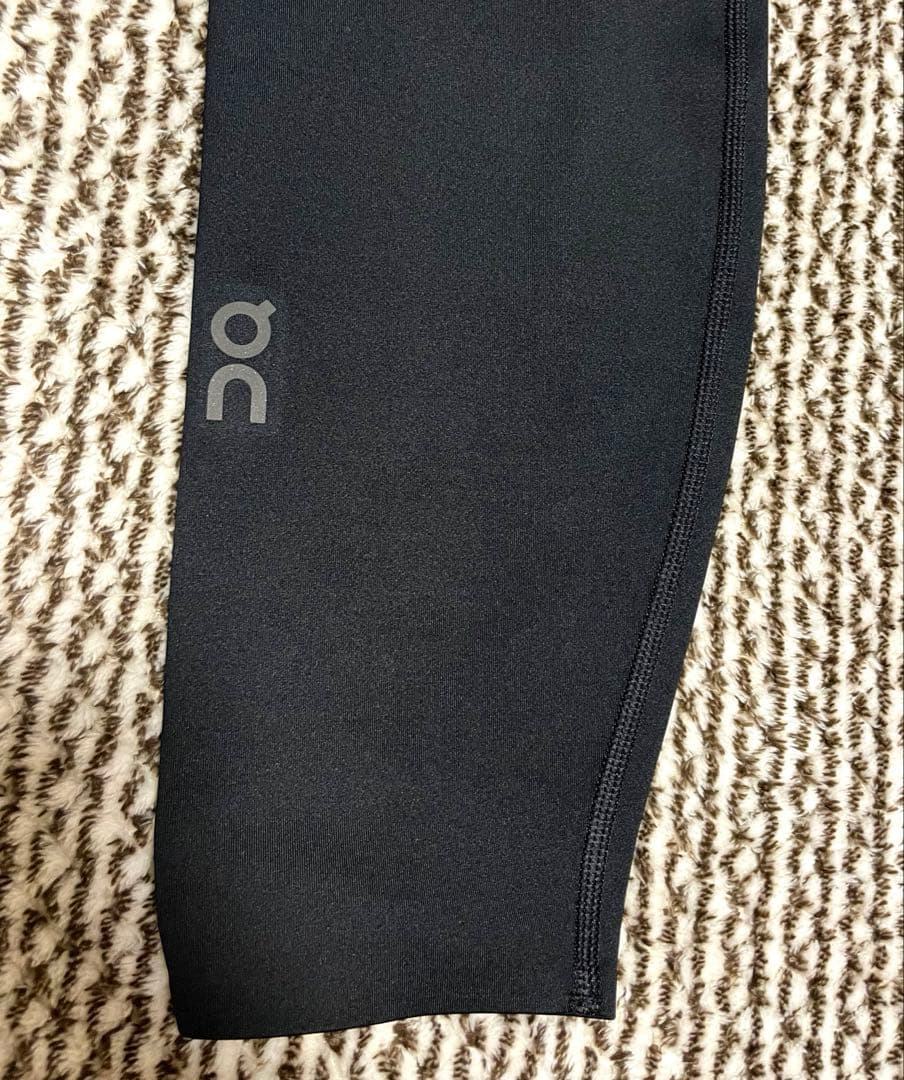 【美品】On Performance Tights レディース　M (L)