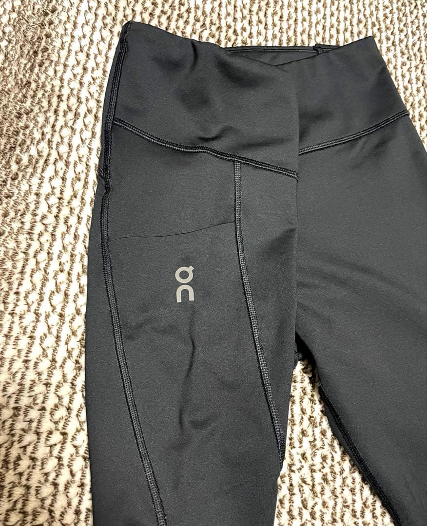 【美品】On Performance Tights レディース　M (L)