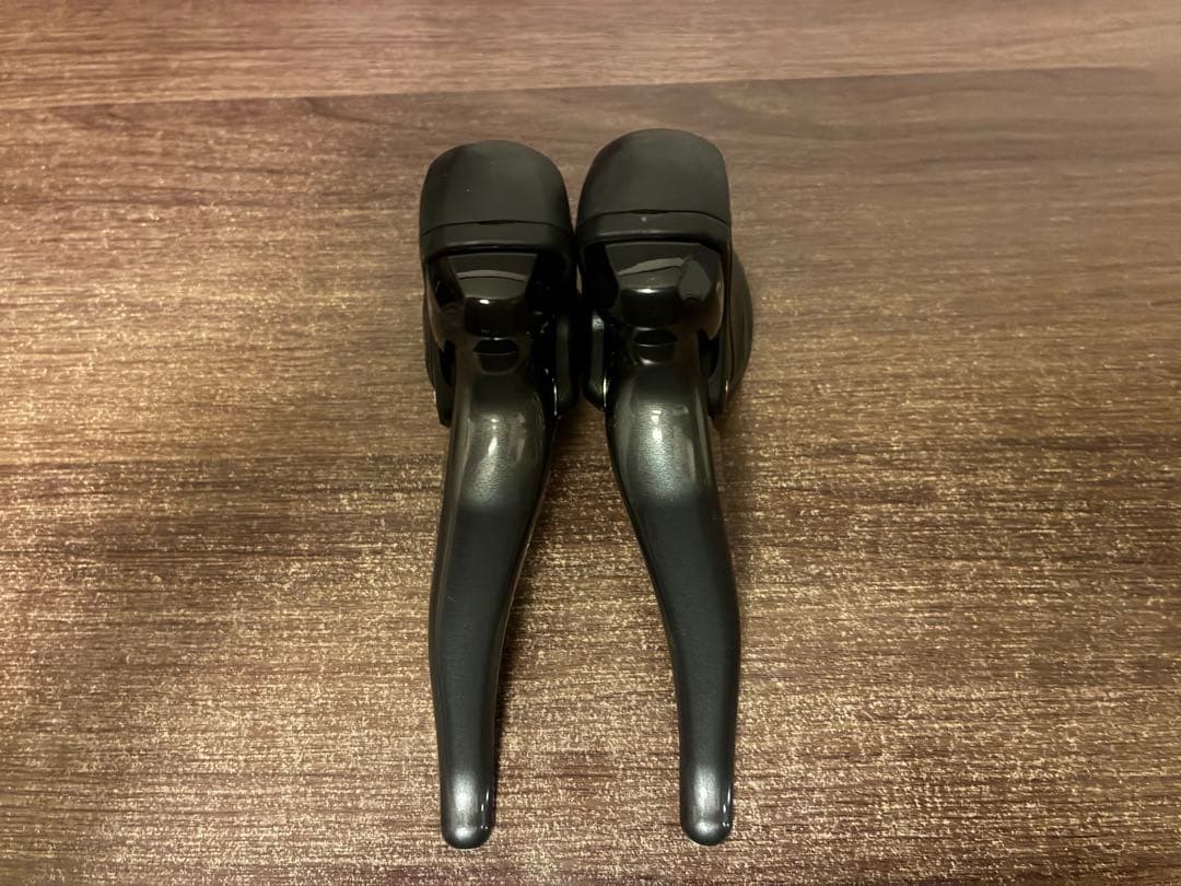 Shimano ST-R2000デュアルコントロールレバー　美品
