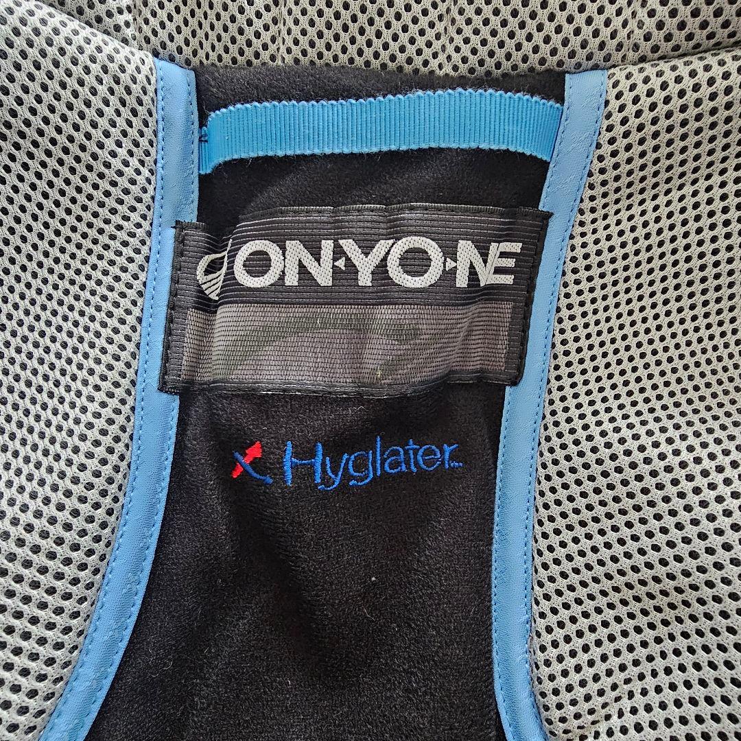 未使用 特別仕様 ONYONE オンヨネ 上下 スキーウェア ボードウェア
