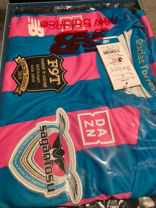 フェルナンドトーレス 引退　スペシャル限定ボックス