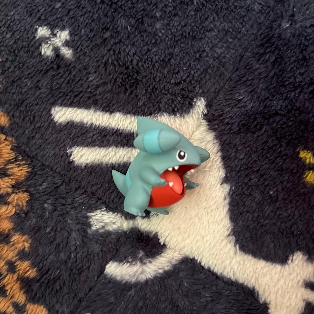 ポケモンスケールワールド　ガブリアス　フカマル　2体セット！