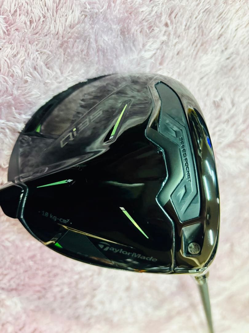 Qi35MAXデザイナーシリーズグロスブラック10.5° エアスピーダー 50S