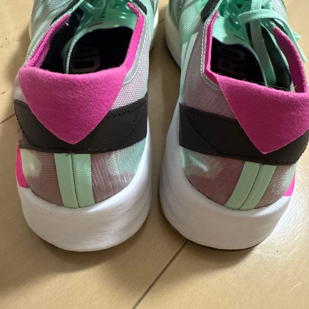 スパイク・シューズ ADIZERO