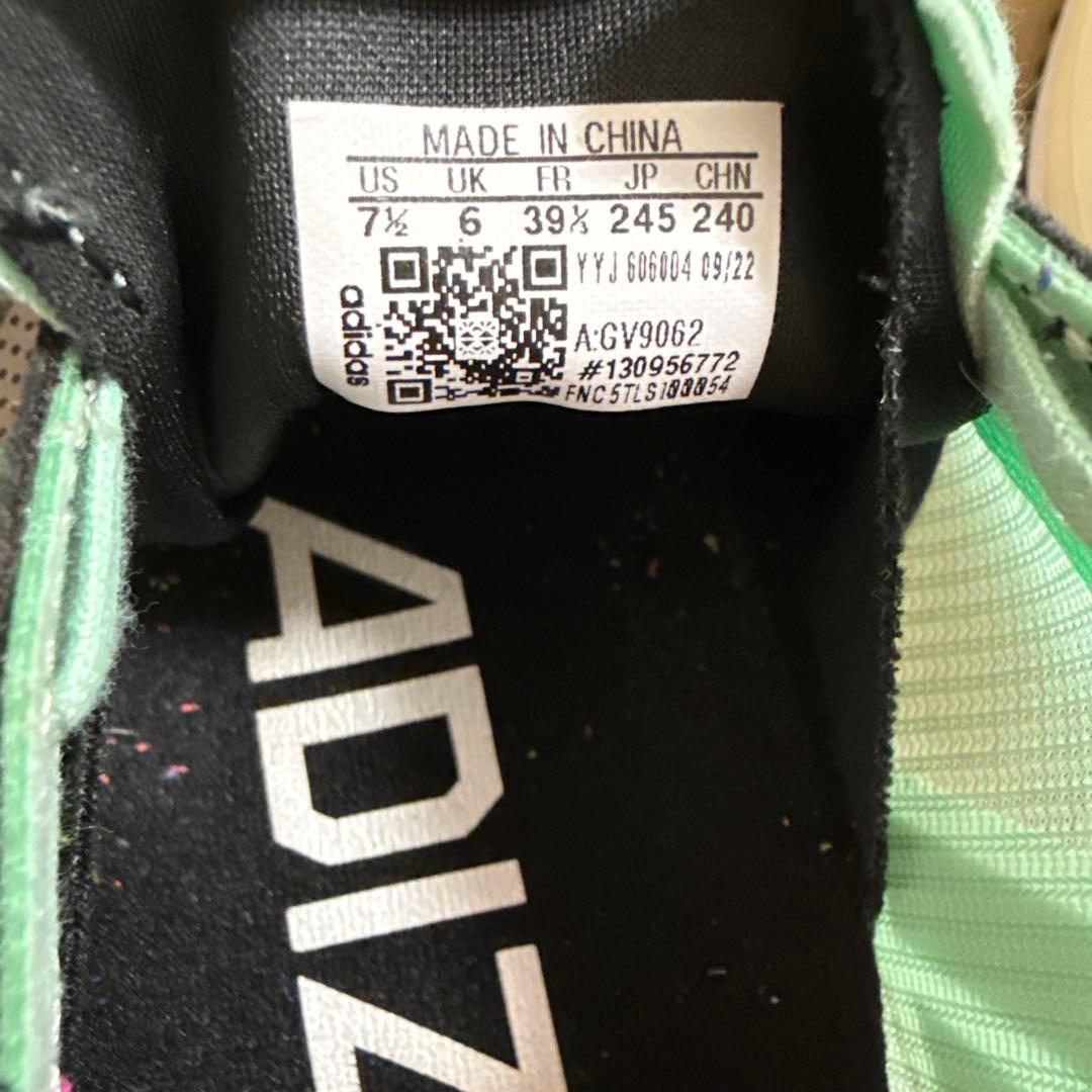 スパイク・シューズ ADIZERO