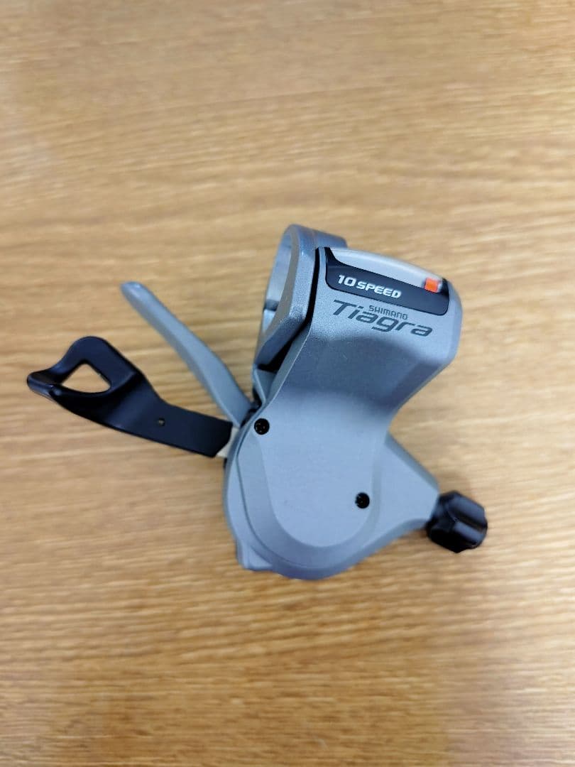Shimano　alivio tiagra シフトレバー　3×10