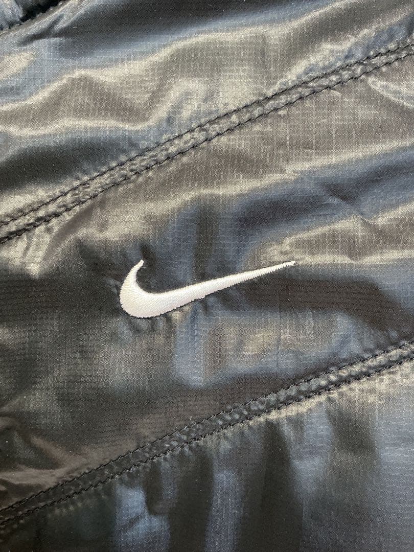 ナイキ　ゴルフジャケット　NIKE GOLF 薄手 中綿 パデッドジャケット M