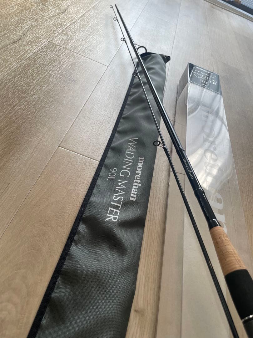 美品 ダイワ morethan WADING MASTER 90L モアザン