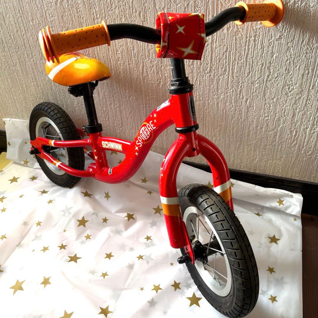 【SCHWINN】バランスバイク 赤