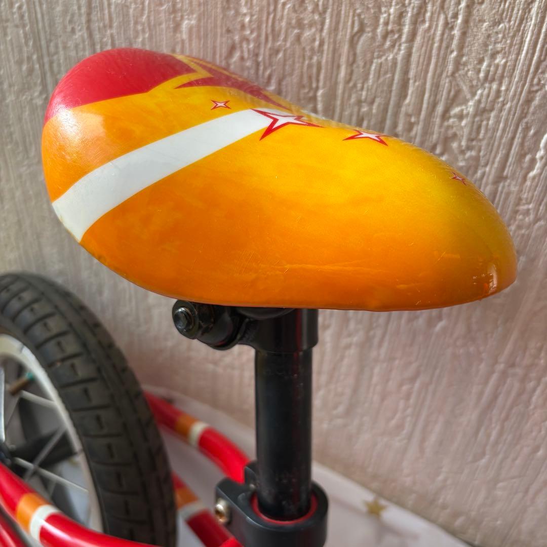 【SCHWINN】バランスバイク 赤