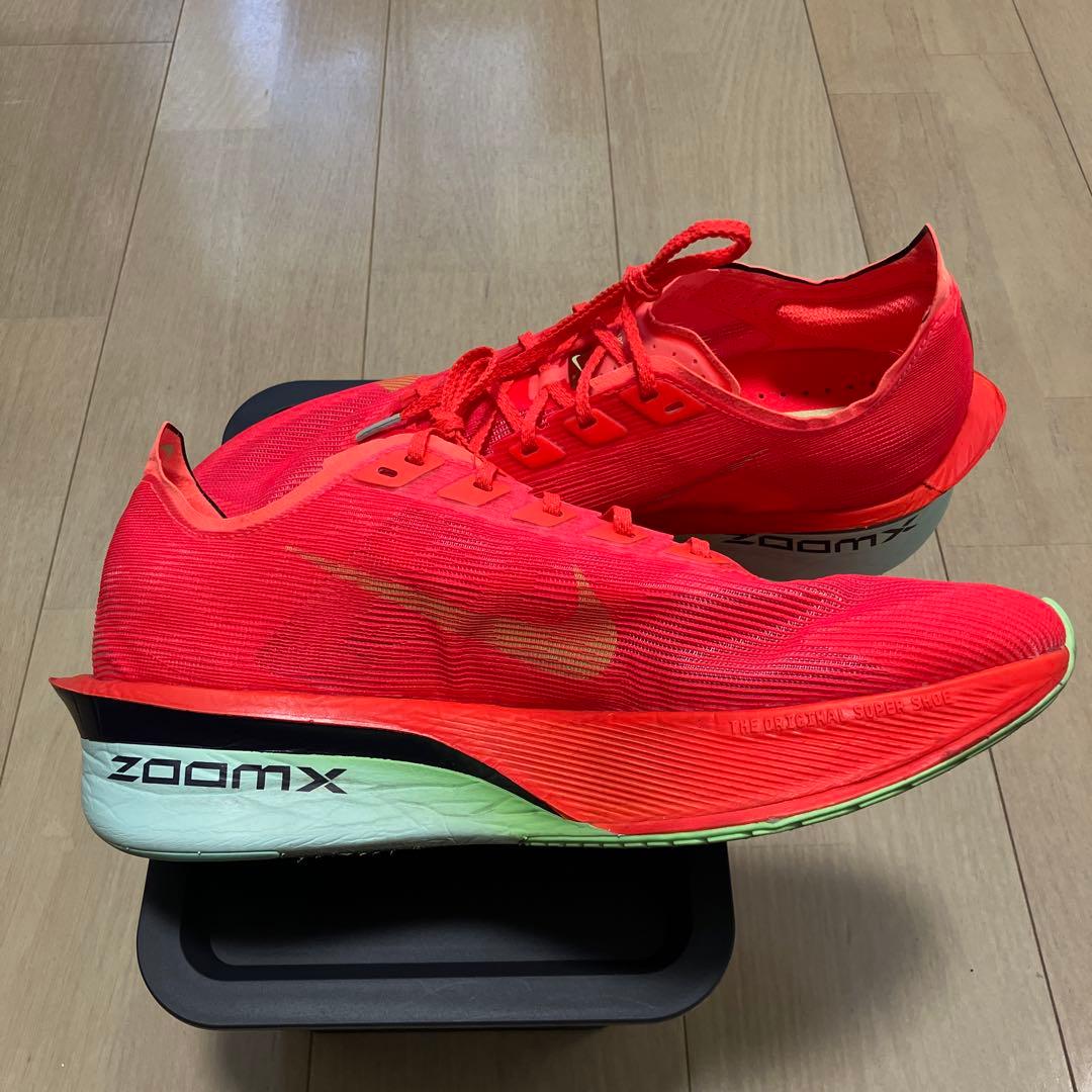 NIKE ヴェイパーフライ4 メンズ27.5cm