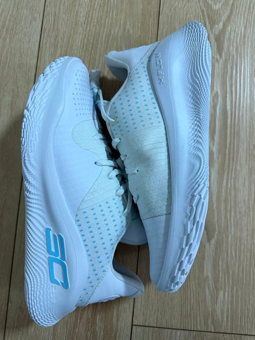 廃盤 Under Armour CURRY4 Low Flotroカリー NBA