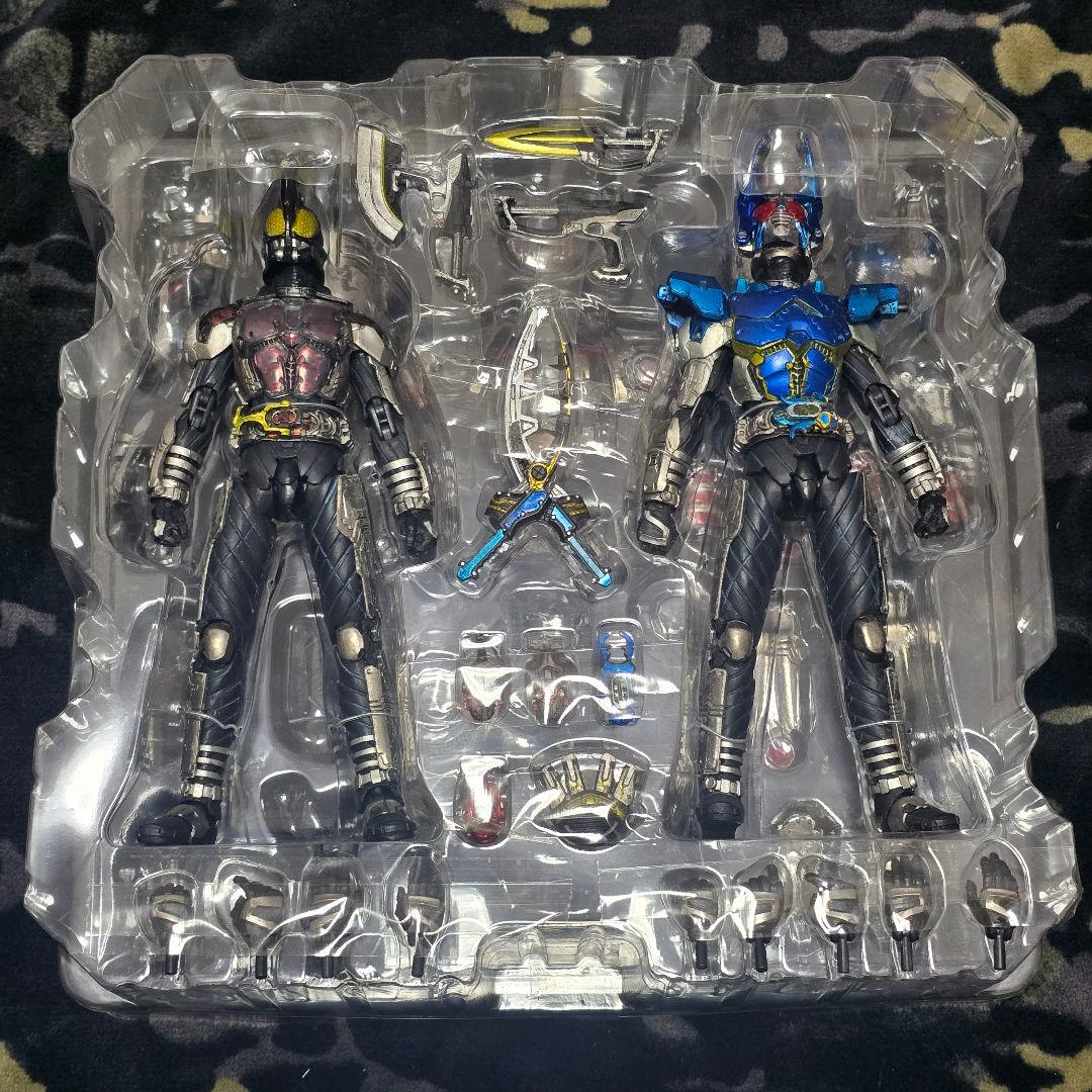 S.I.C. VOL.53 仮面ライダーダークカブト ＆ ガタック