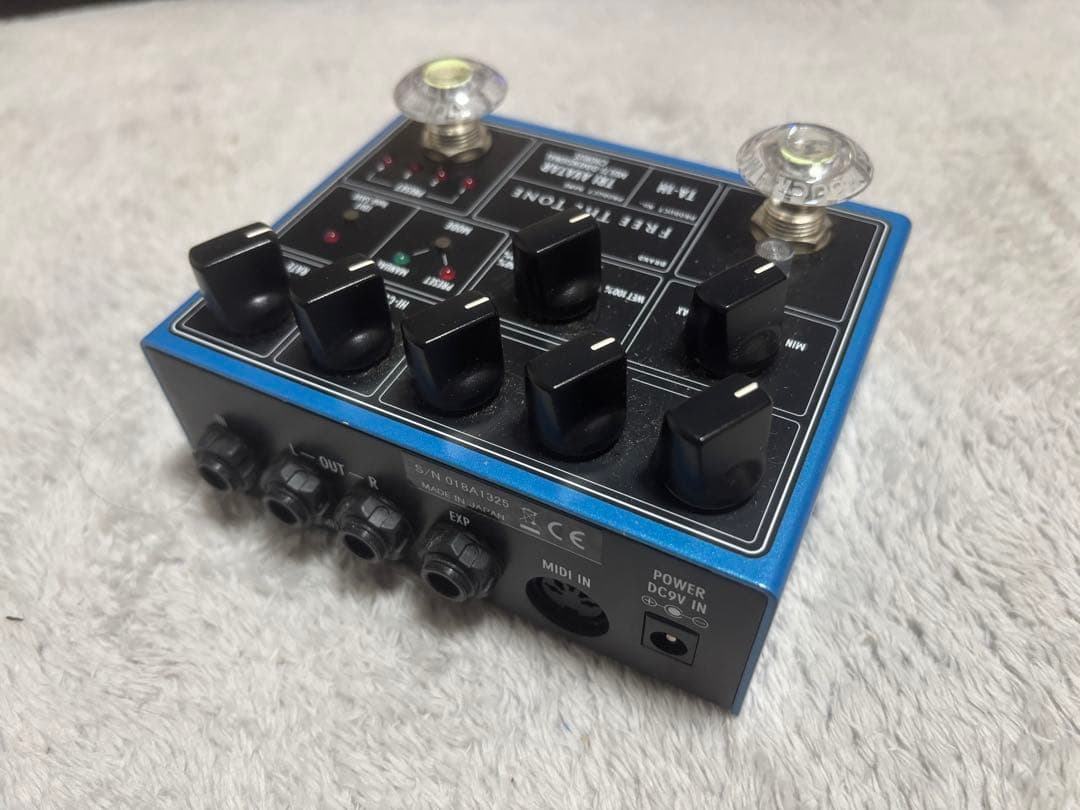 Free the tone TRI AVATER エフェクター　コーラス