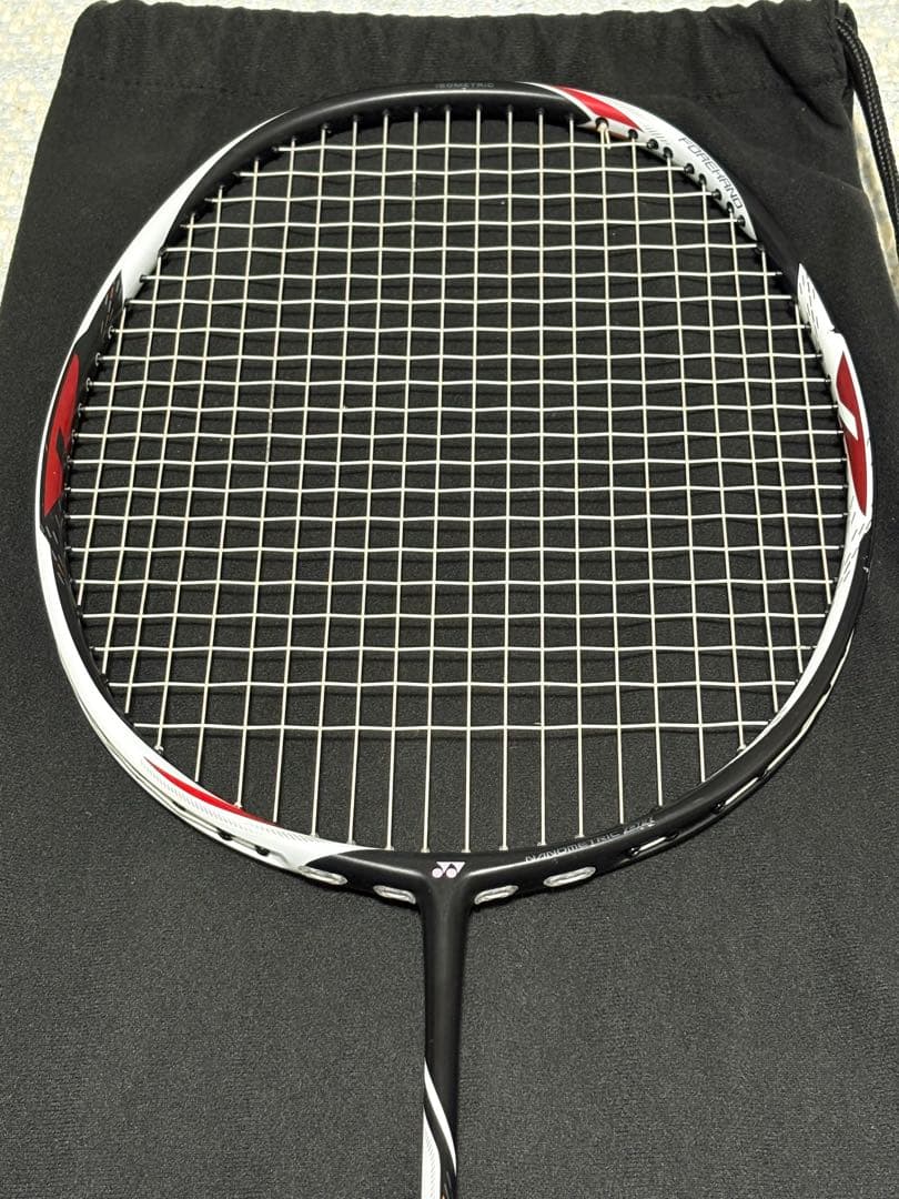 ラケット YONEX DUORA Z-STRIKE