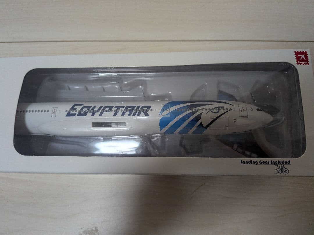 希少　Hogan EgyptAir A330-300 / 1:200　未使用品