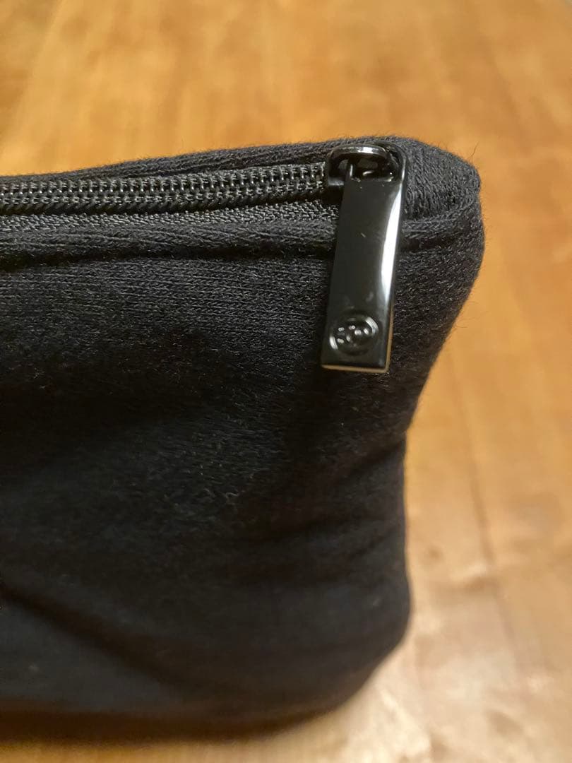 【非売品】CHANEL BEAUTE ふかふかブラックポーチ