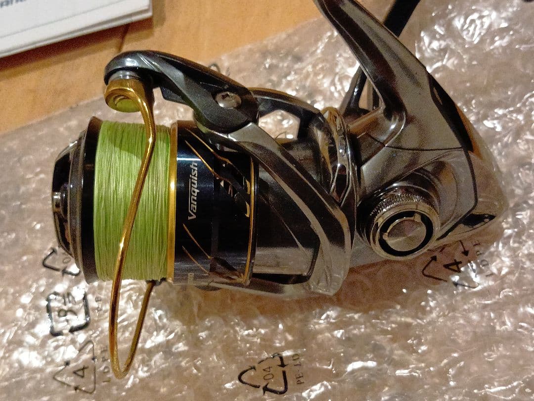 Shimano Vanquish C2500HGS スピニングリール