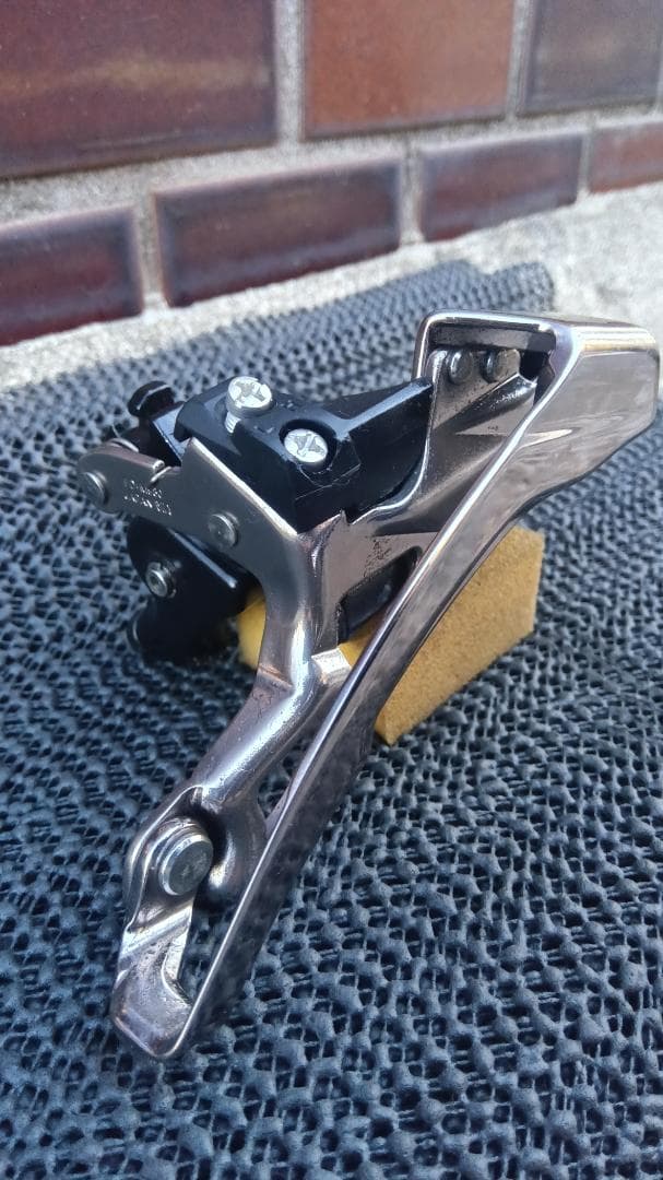 SHIMANO XTR フロントディレイラー