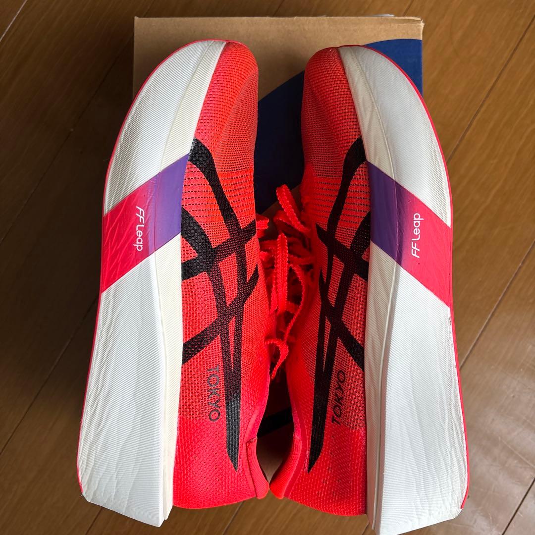 ASICS メタスピードSKY Tokyo