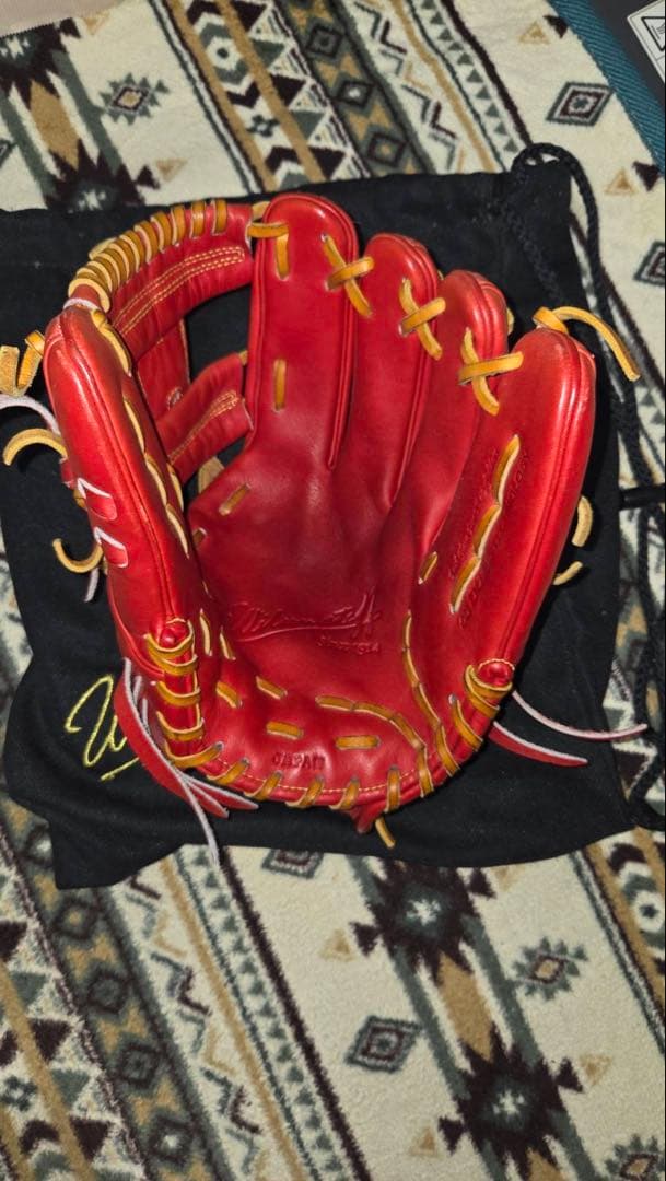 Wilson 硬式グローブ 赤　硬式内野手用