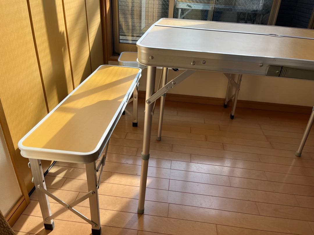 アルミ製　テーブルチェアセット　美品　4人　持ち運び　値引交渉ok