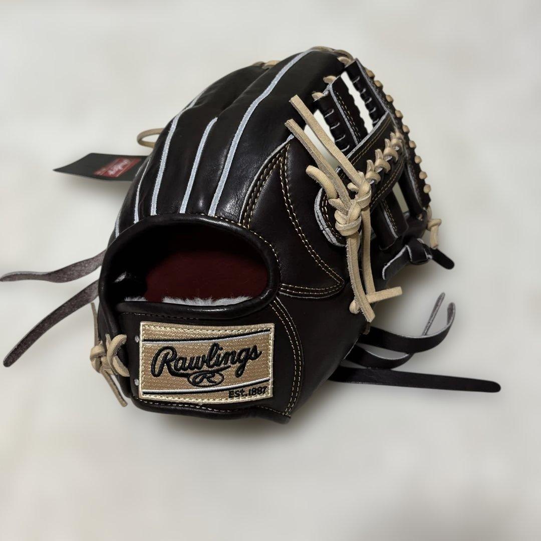 定価税込60500円！ローリングス　硬式内野手用　巨人岡本モデル　新品未使用袋付