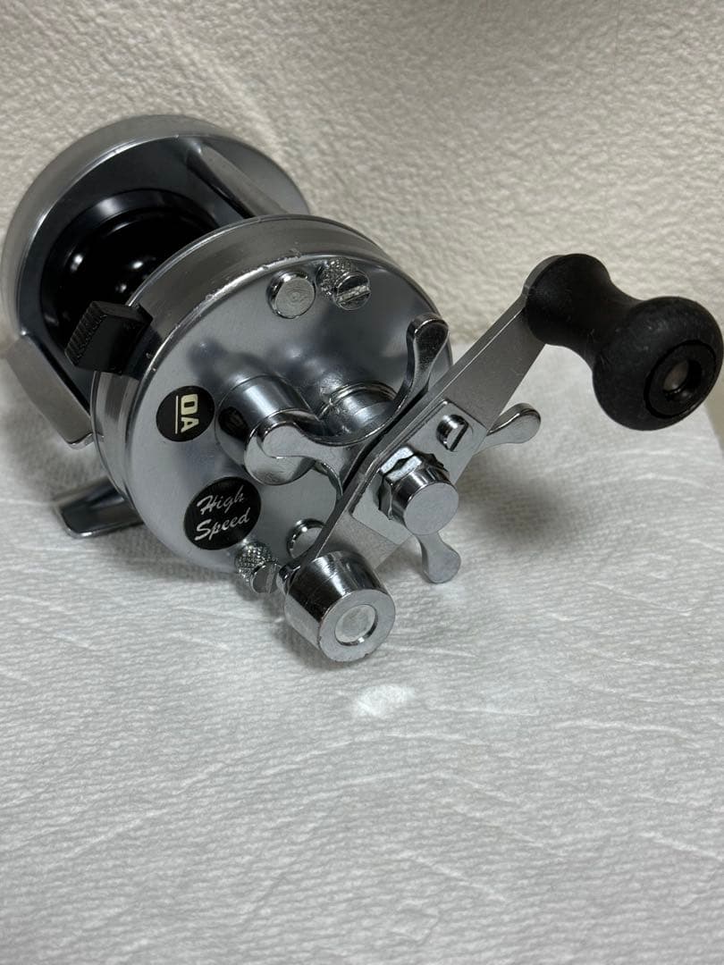 ABU2500C シルバー