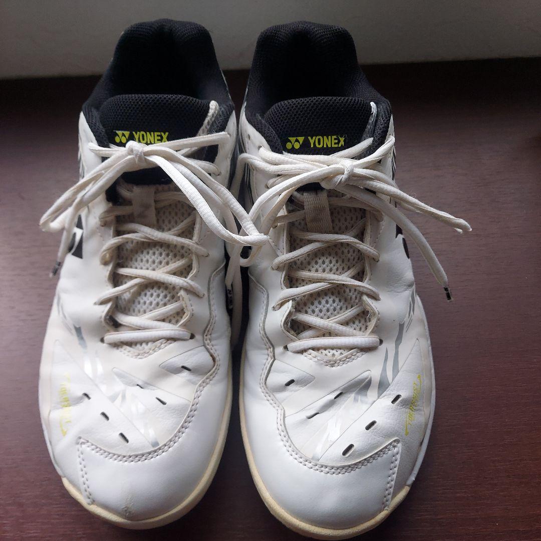 YONEX パワークッション65Z ホワイトタイガー27.5㎝ 中古
