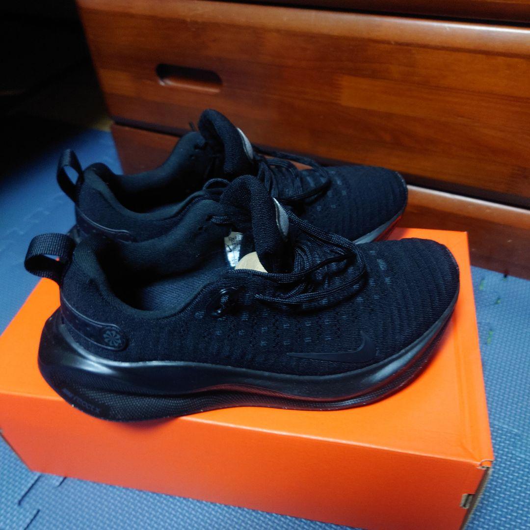 NIKE インフィニティラン4