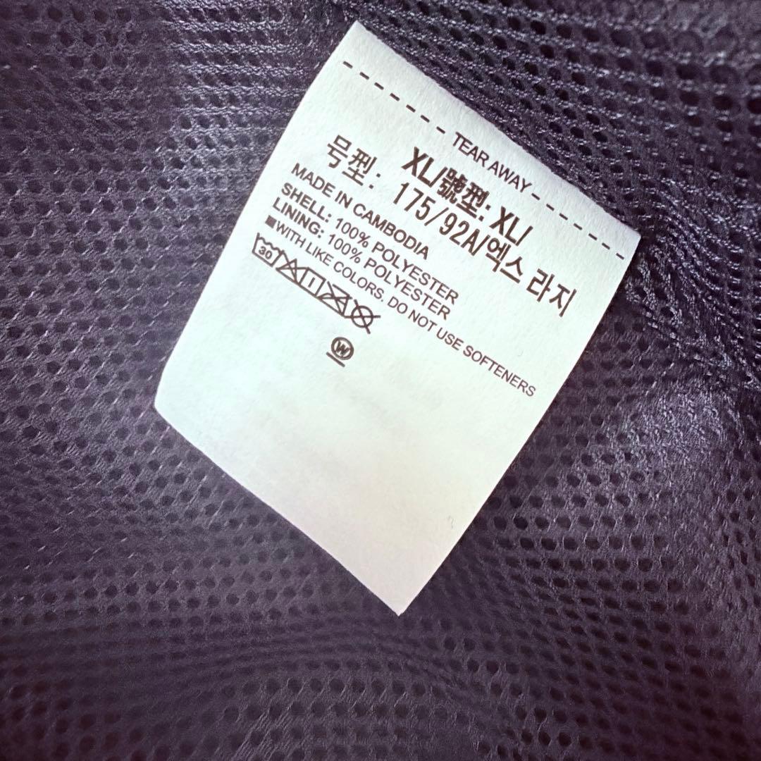 UNDER ARMOUR アンダーアーマー レディース　ナイロンジャケット　XL