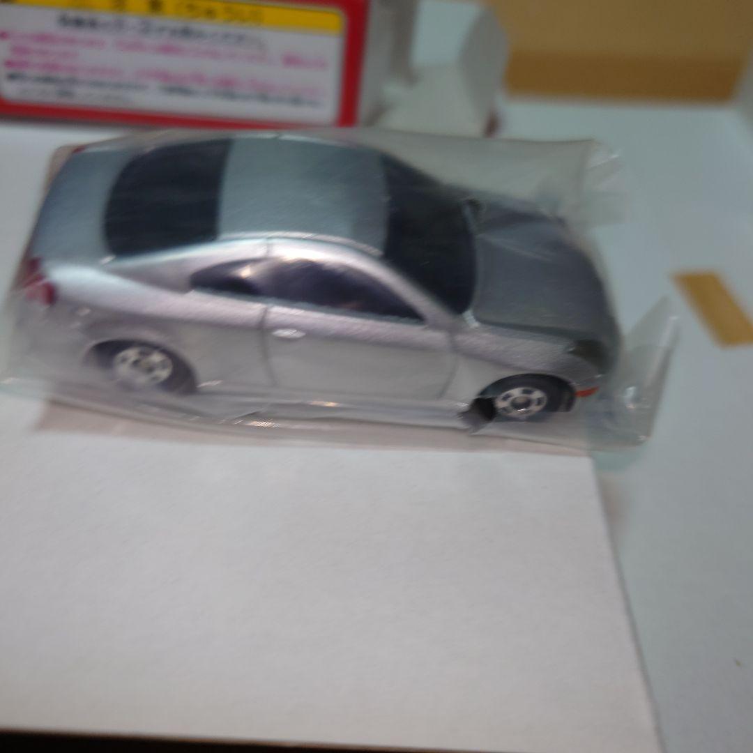 トミカ スカイラインクーペ