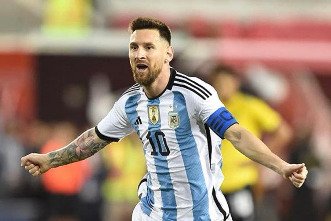 【正規品】 最終値下げ！ カタールW杯優勝 アルゼンチン代表 メッシ ユニ
