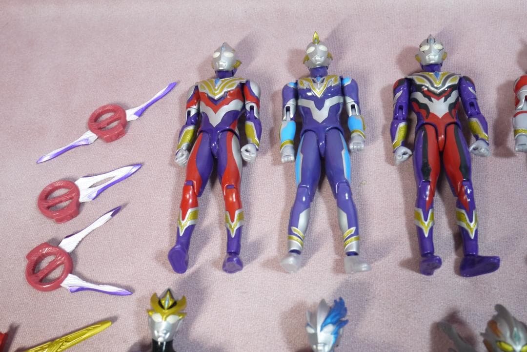 ウルトラアクションフィギュア　トリガー・デッカー・ルティオン　など　25体